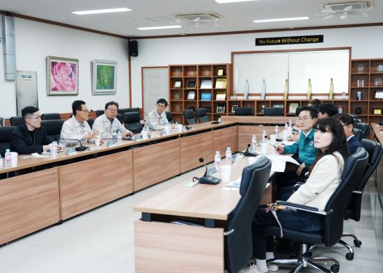 "기업하기 좋은 도시 영천"…행정은 빠르게, 지원은 두텁게