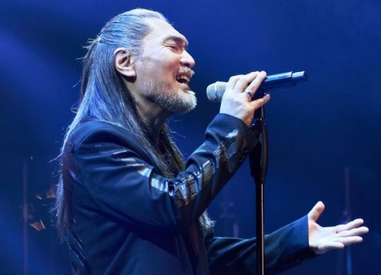 '가왕' 임재범, 40년 음악 여정 마침표…문체부 공로패 수여