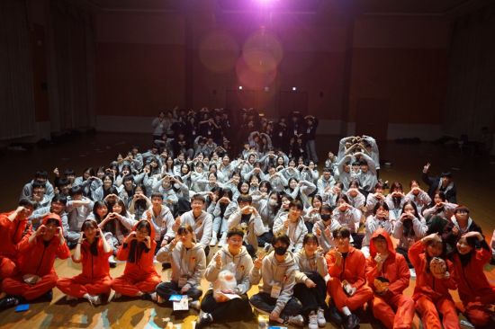 “방학인데 학교 가?” 울산 울주 중학생들 UNIST 캠퍼스로 간 이유… ‘울주군 과학 멘토링’ 개최