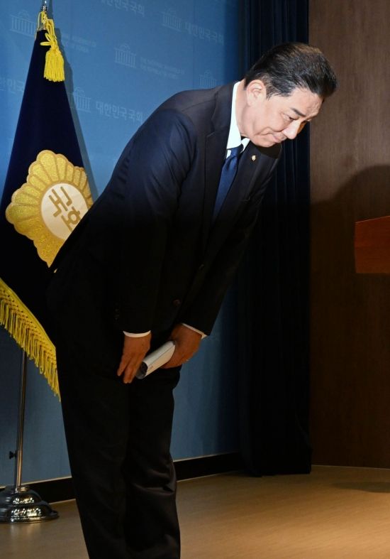 [포토] '제명 처분' 김병기, 재심 포기…"최고위서 제명 확정해달라"