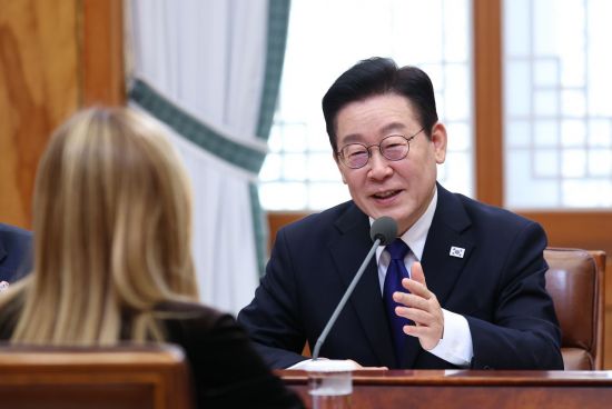 李대통령 "정책만족도 가장 높아…국민 삶 실질적인 변화 보여줘"