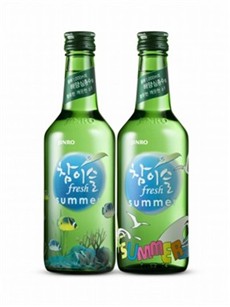"불황 때문에.." 날씨 더워도 '소주' 찾는다