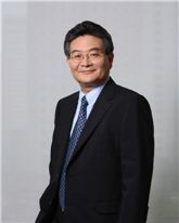 민유성 산업은행 행장