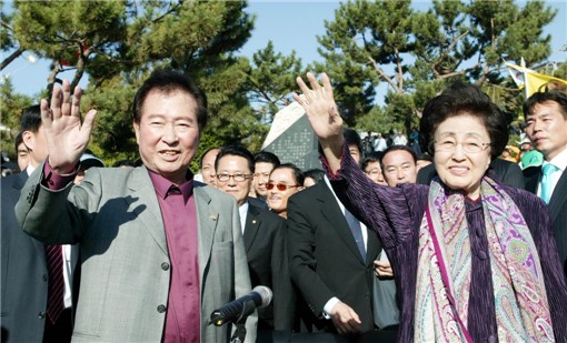 [정치, 그날엔…] 檢, 대선 앞두고 DJ수사 중단…신한국당 分黨 위기 