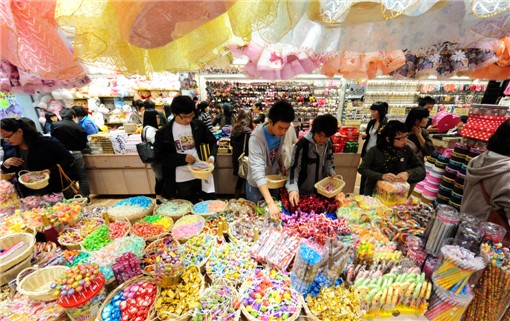 편의점 "빼빼로데이 특수 잡아라"