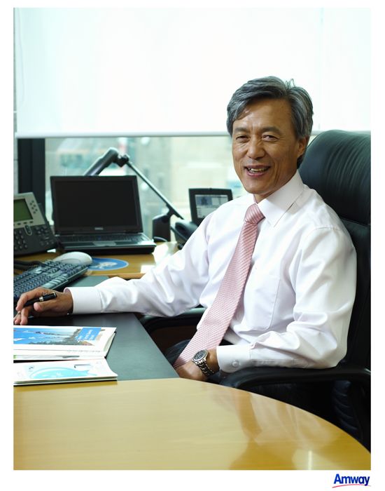박세준 한국암웨이 대표