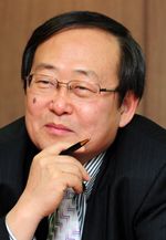 [강현직칼럼] 누구를 위한 '입법전쟁'인가
