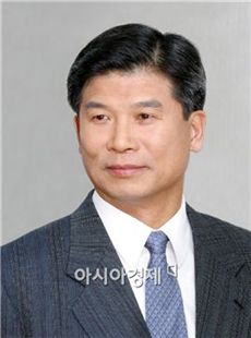 최길선 군산대학교 석좌교수
