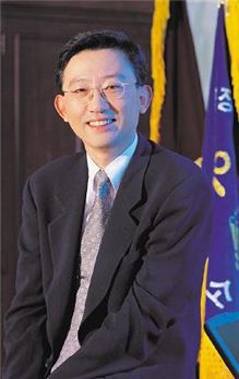 삼화페인트, 동업자 부인한테서 소송 당해