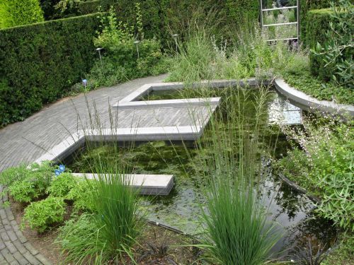 "꽃과 나무는 사람이다"