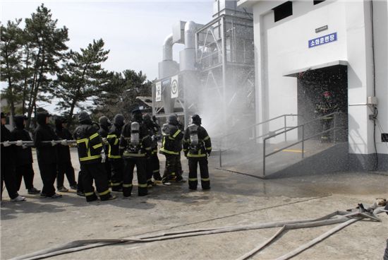 최강군함 이렇게 침몰 막는다