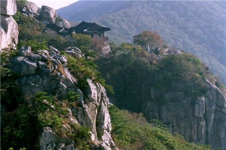 [골프三매경] 힐튼남해 "푸른바다와 느림의 미학'"