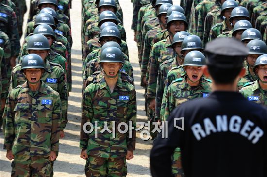 육군부사관학교 유격훈련현장