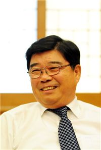 신동규 "가계부채 탄력적으로 대응해야"