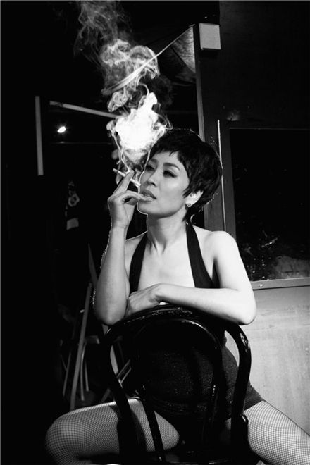 [마니아]그들이 주목하는 것···돈, 살인 그리고 스캔들