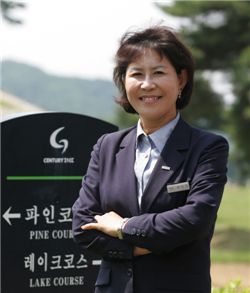 박금숙 프로, '골프장 경영인'으로 변신