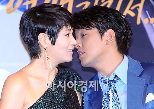 [포토]김혜수-류시원 '소곤소곤'