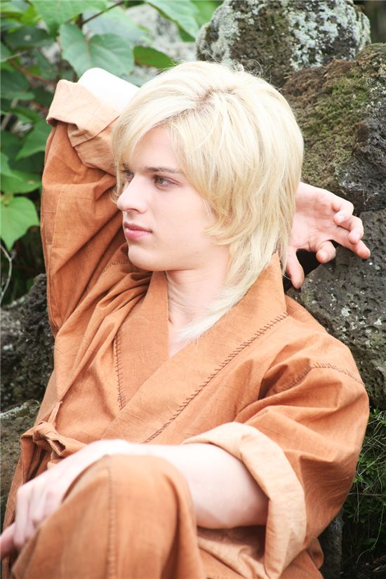 서우-임주환 등 '탐나는도다' 신인배우 대열전