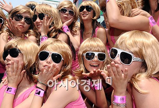 [포토]패리스힐튼 보다 더 섹시하게 '우~'