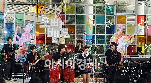 [포토]'오빠밴드'의 멋진공연