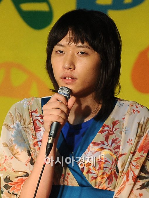 '오봉이' 한승훈, 현역으로 군입대.."신체검사 결과 2급"