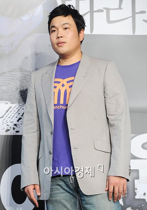 [포토]'살인 용의자' 신승환 '미국 국적의 한국인이에요'