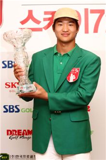 김지우, 스카이72투어 8회 대회 우승