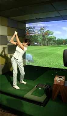 "올빼미골퍼는 여름밤이 즐겁다"