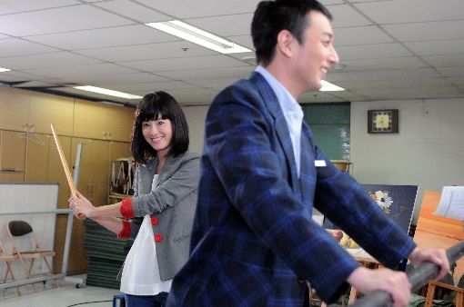 '공돌' 오연수-이재황 코믹 키스신 연출 