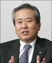 신상훈 사장 "불법대출 불가능" 결백 주장   