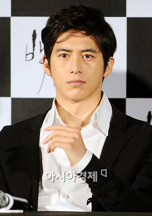 [포토]고수, 강렬한 눈빛