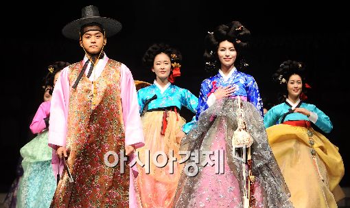 [포토]'황진이'로 돌아온 김승수-김정화