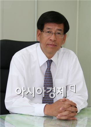 퍼스텍 전용우 사장