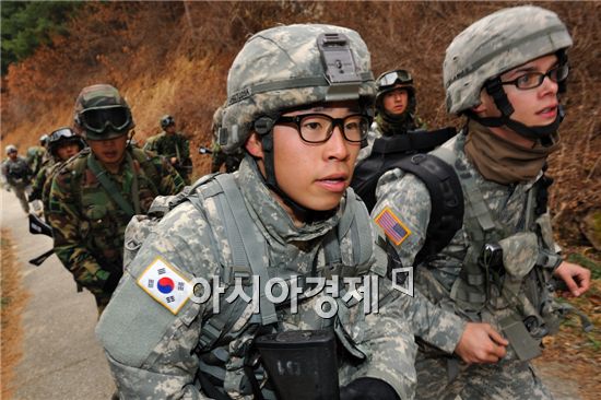 카투사장병들에게는 마중 나온 가족이 없었지만 행군에 참석한 전원이 완주하는 기쁨을 누렸다.