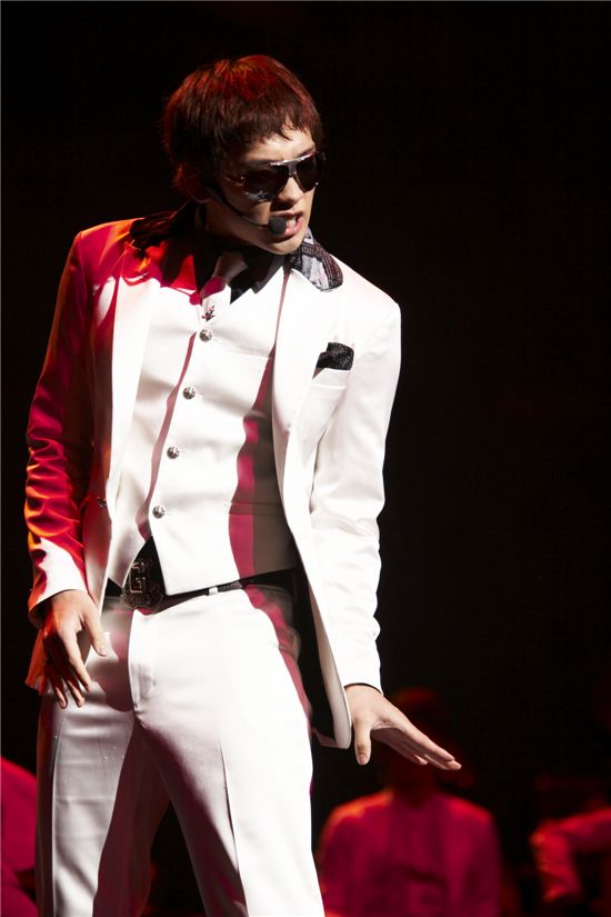 [포토]비, '이것이 진정 카리스마!'