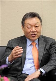 어윤대의 1년, KB는 변했다