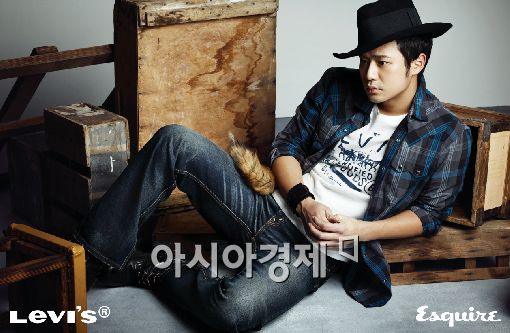 [포토] 천정명, 리바이스 화보서 '섹시美' 과시