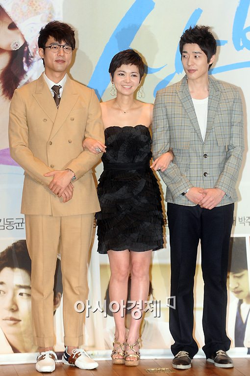 [포토]포토타임 갖는 고주원-장서희-서지석