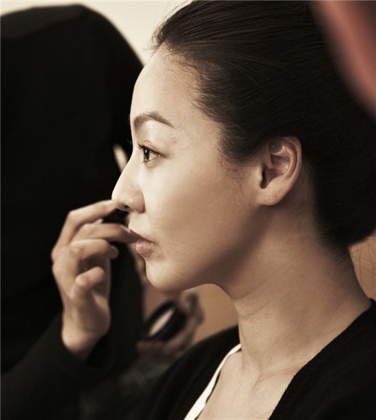이미연, '거상 김만덕' 포스터 촬영 '우아한 자태'
