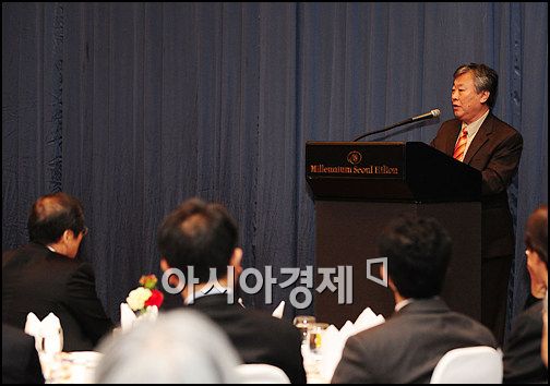 [포토]'이문열 강연 듣자' 인산인해