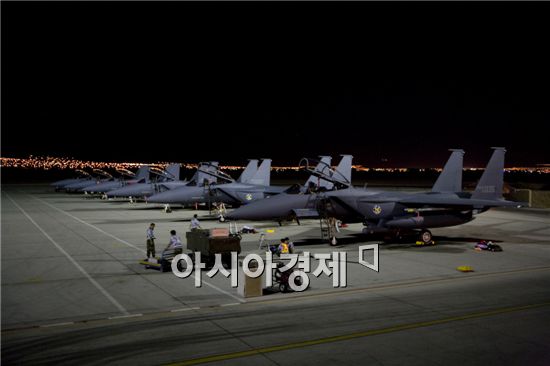 24시간 대기중인 한국 최신예 전투기 F-15K