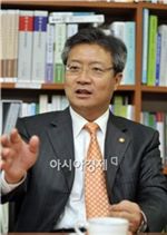 재벌규제법안 무산에 정태근 "화난다...여야, 해도해도 너무한다"