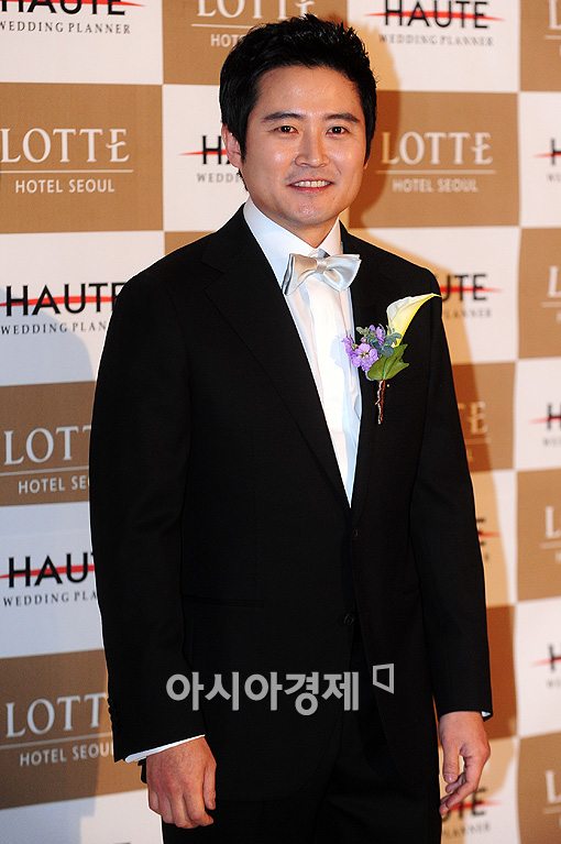 [포토]임호, 의젓한  새신랑