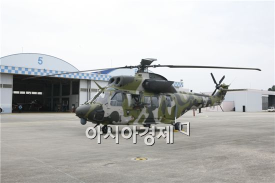 [단독]한국형헬기 수리온 초도비행 성공 (상보)