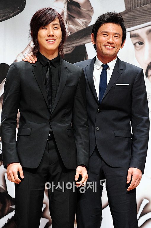 [포토]황정민-백성현, 스승과 제자