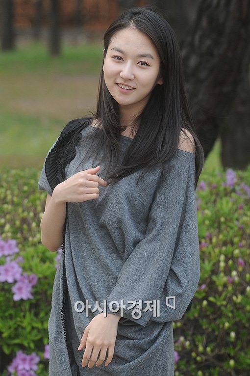 [포토]한여운 '고아출신이지만 밝고 명랑한 여자'