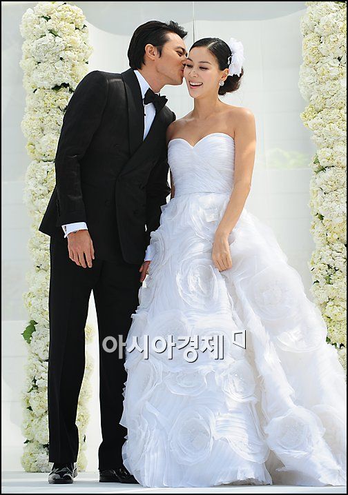 [포토]장동건-고소영 '달콤한 입맞춤'