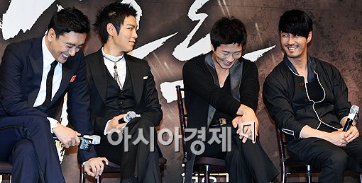 [포토]멋진 남자들의 즐거운 제작보고회