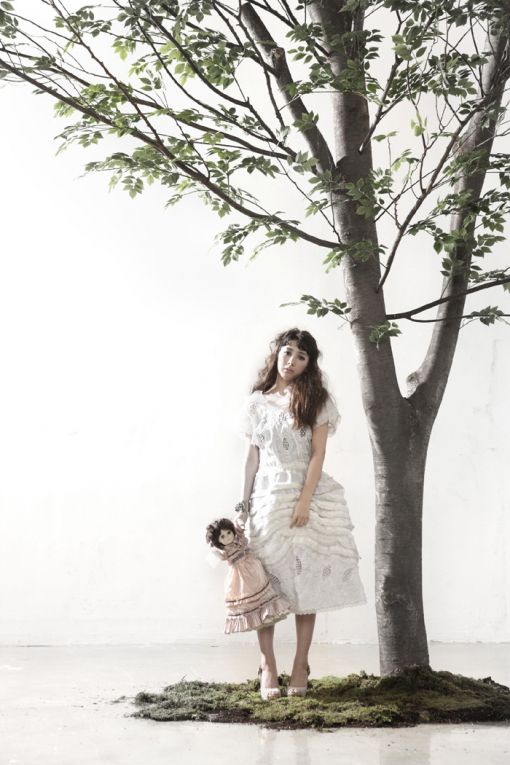 서인영, 순수한 모습의 재킷사진 공개