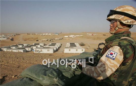 첨단무기 중무장 '오쉬노부대' 아프간 출발